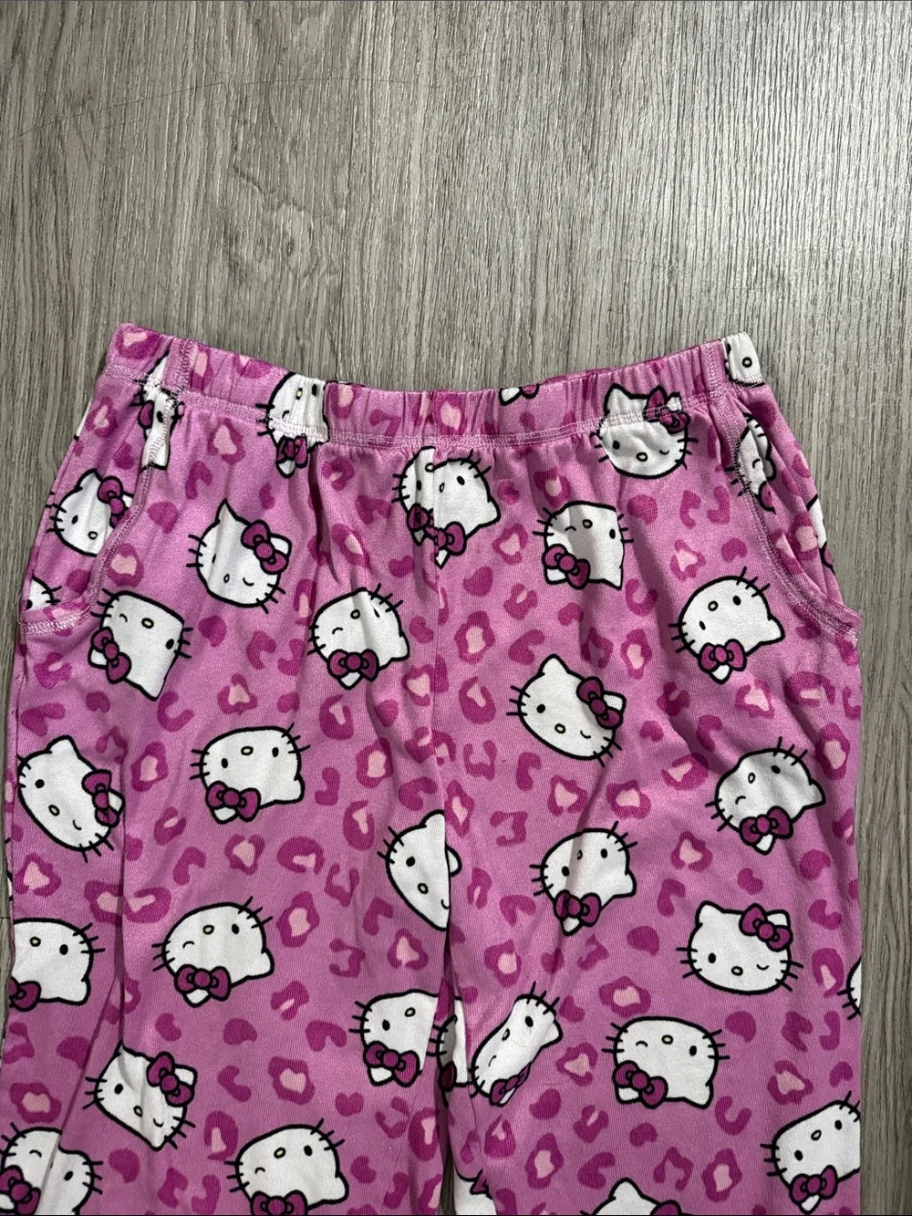 Hello Kitty Pink Allover Print Fleece Pajama Pants Sz M 8-10